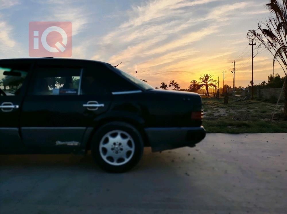 مرسيدس بنز E-Class